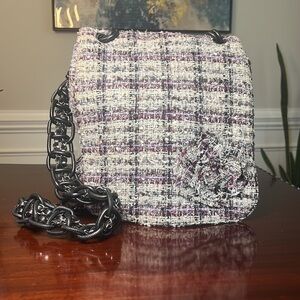CHANEL Camelia Messenger Bag in Tweed